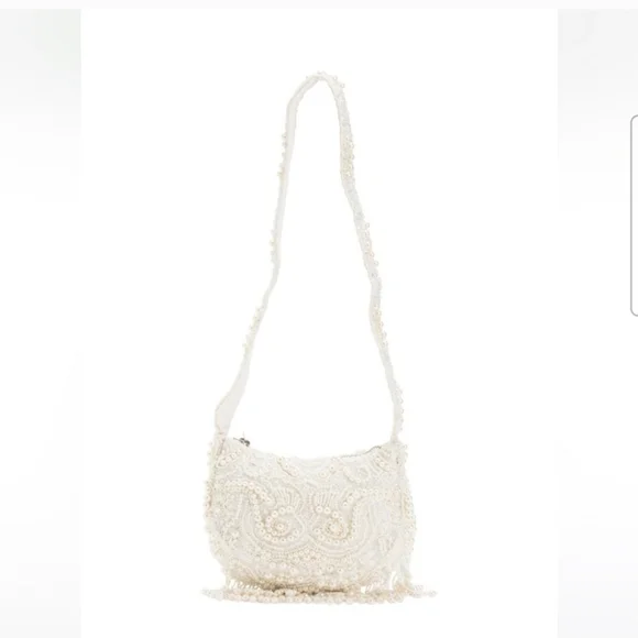 TJ Maxx Marshall’s Viral Pearl Beaded Shoulder Bag with Beaded details hanging - Picture 5 of 8